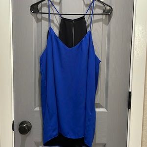 Interchangeable sleeveless top